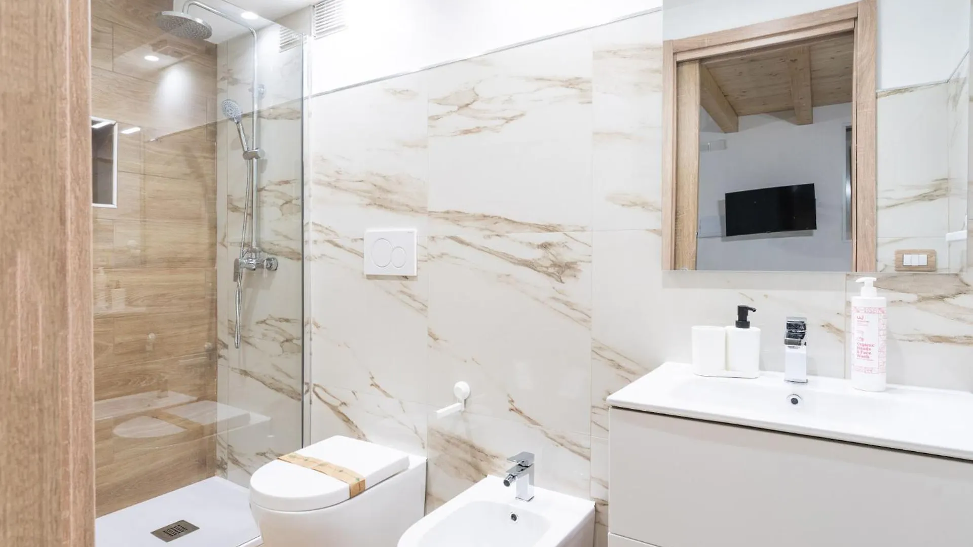 Mifra Apartments By Wonderful Italy Bari Italien